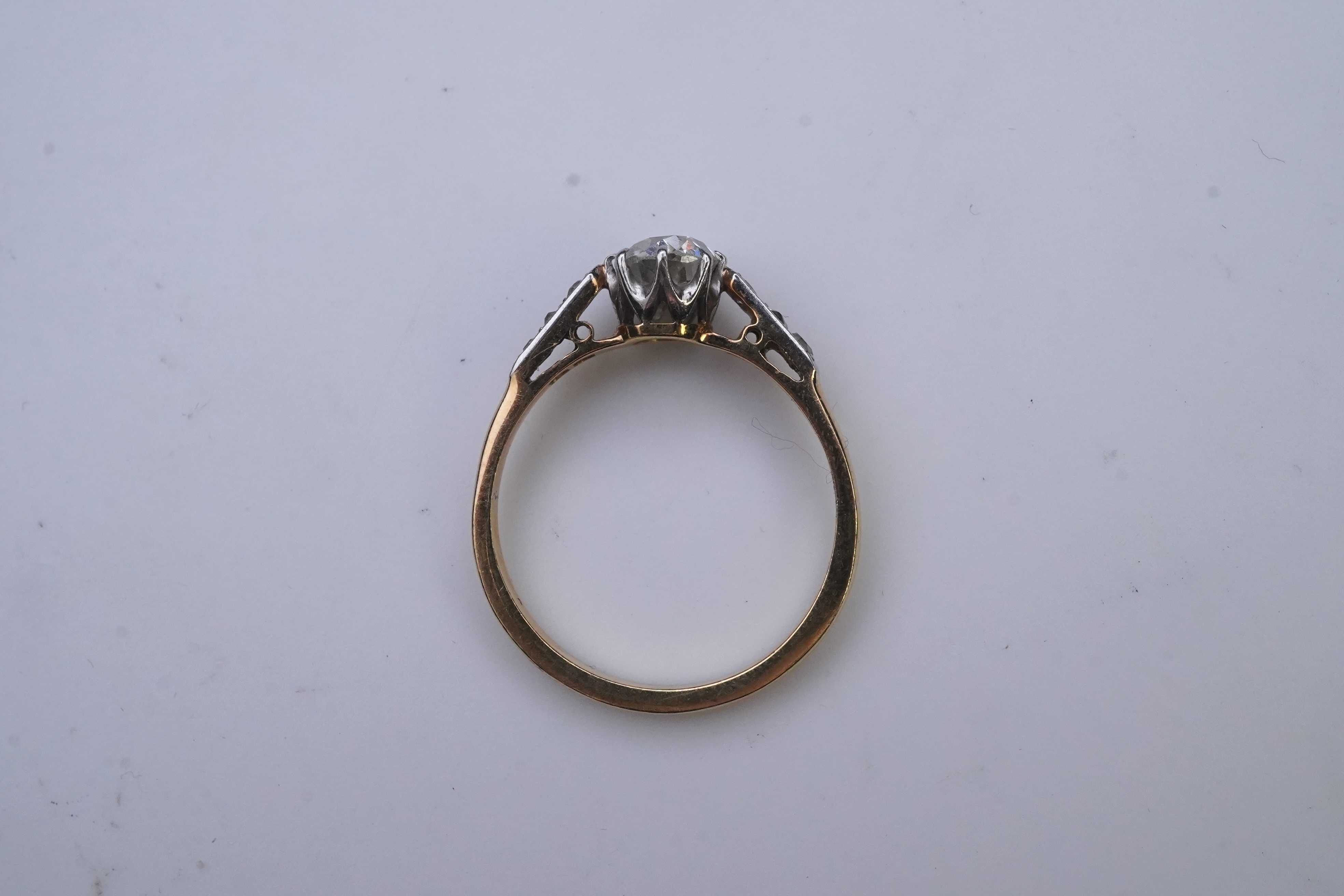 A diamond ring, early 20th century